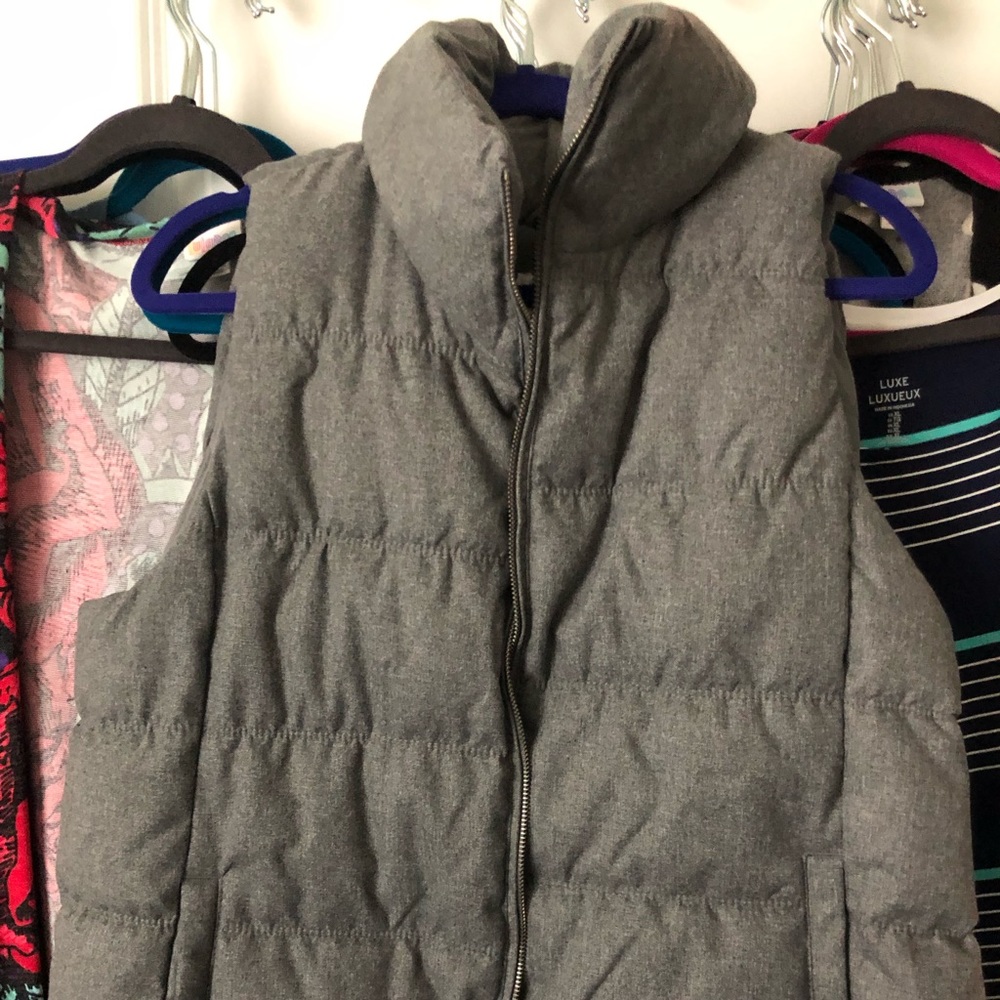 Old Navy vest XL